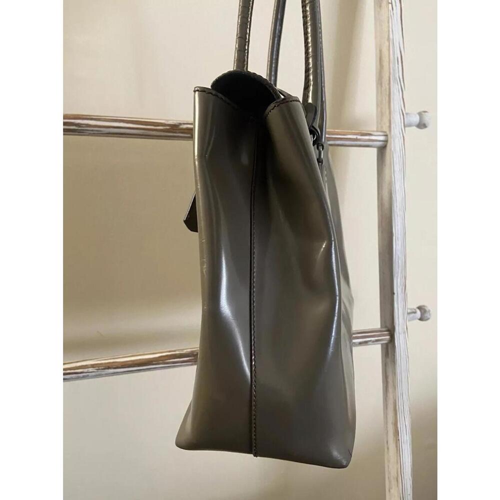 Prada Spazzolato matte gray patent leather hand tote bag - Picture 14 of 16